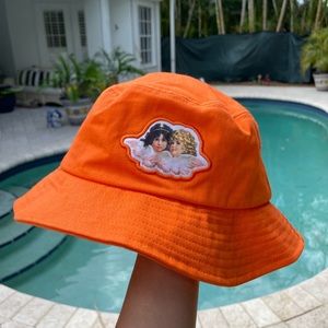 FIORUCCI - Orange Angel Bucket Hat